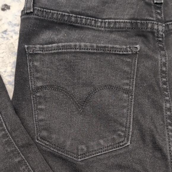 Levi’s 721 High Rise Skinny Jeans Women’s 27 Black Denim Stretch Classic Levi's - Picture 6 of 10